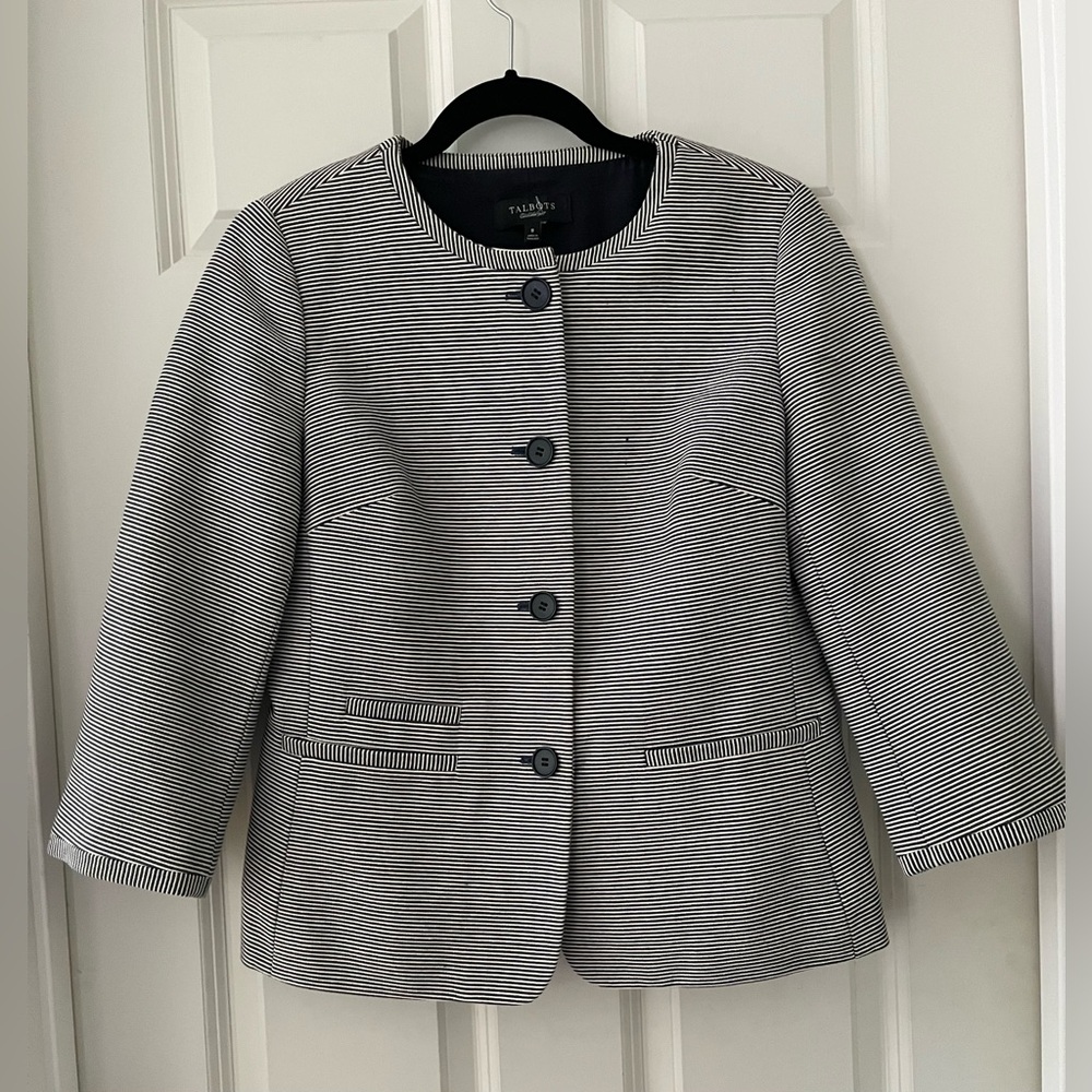 Talbots Navy Blue Off White Striped Textured Collarless Blazer Jacket size 8